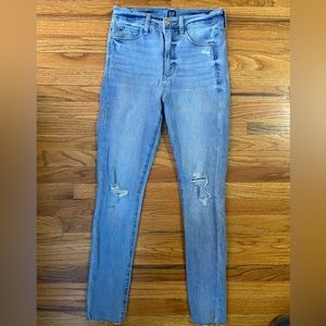 Gap light washed jeans